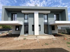 Otopeni vila lux P+1 4 camere + terasa ROOF top 60 mp, la cheie